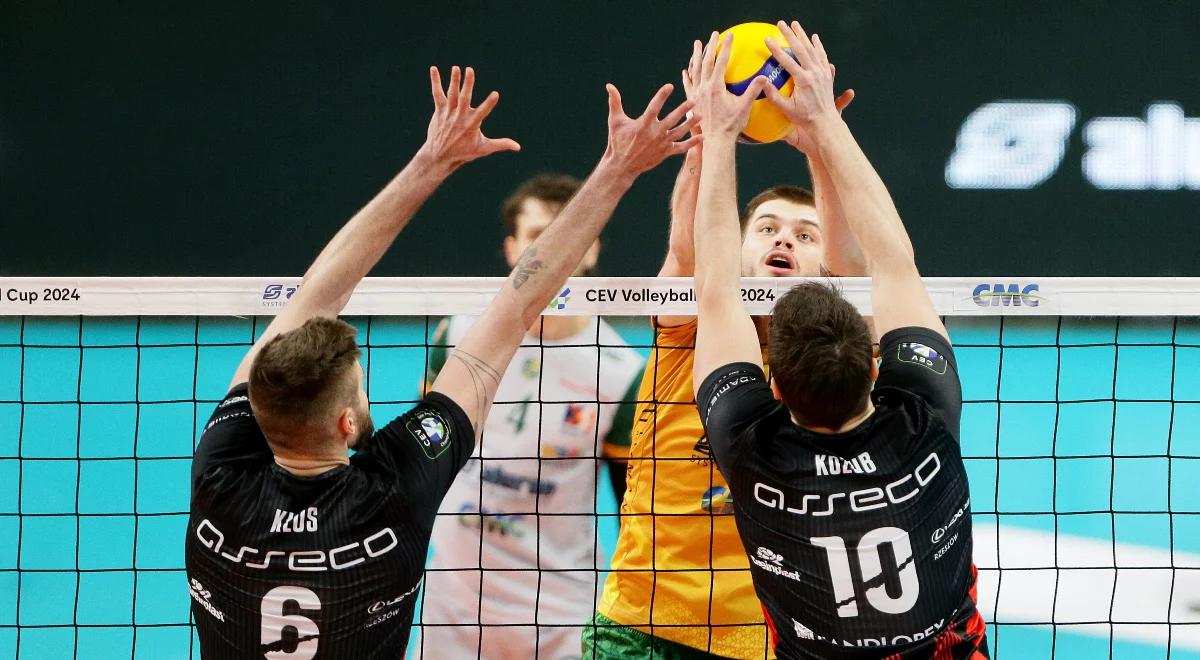 Puchar CEV: w polskim ćwierćfinale potrzebny był złoty set. Asseco Resovia górą