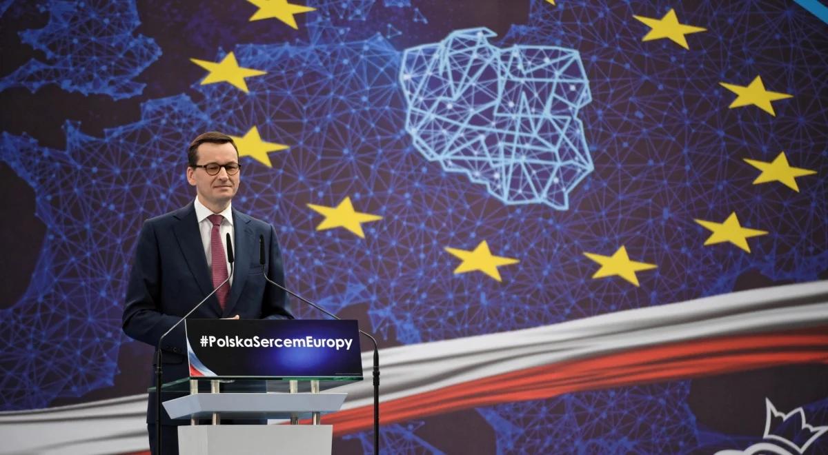 "Nie córka, a siostra innych demokracji europejskich". Premier Morawiecki o polskim systemie ustrojowym