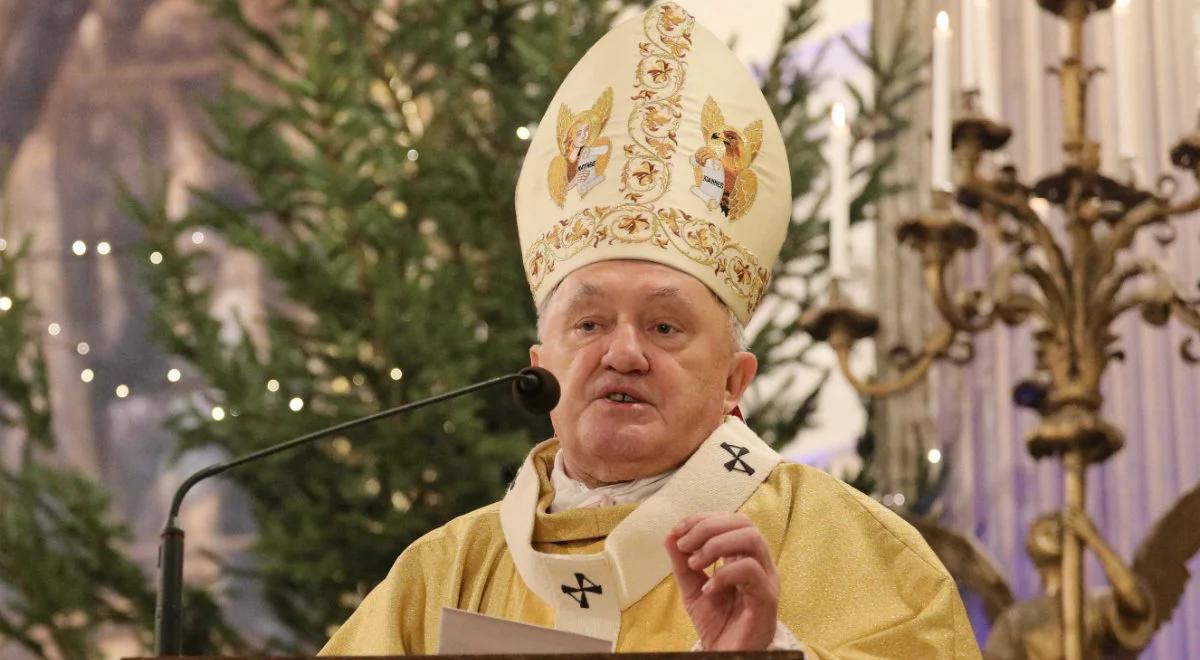 Kard. Kazimierz Nycz: w centrum świąt Bożego Narodzenia jest Eucharystia