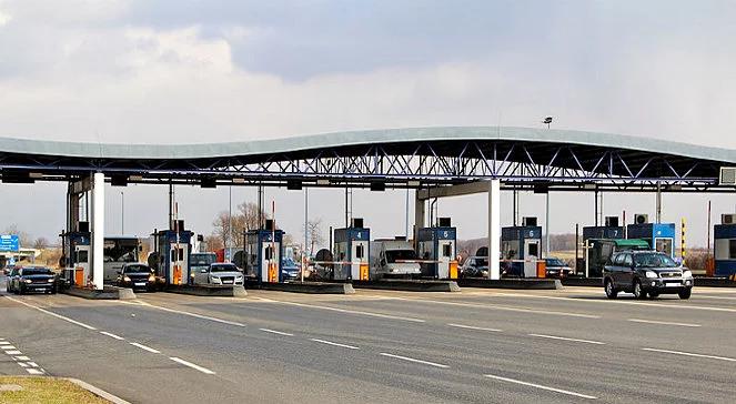 Kierowcy z viaAUTO nie będą już czekać przed bramkami na autostradach