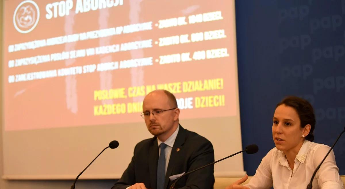 "Stop Aborcji": dziecko poczęte wymaga ochrony prawnej jak narodzone