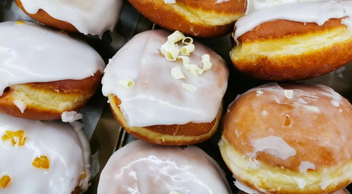 W Tłusty Czwartek pączki od 83 gr. Oto, gdzie je kupicie