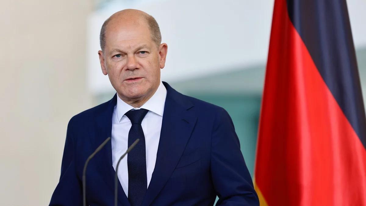 Powrót do kontaktów z Putinem. Scholz czeka na "odpowiedni czas"