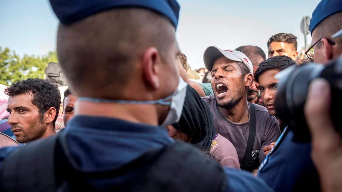 Słowenia: oddziały prewencji blokują imigrantów na granicy z Chorwacją
