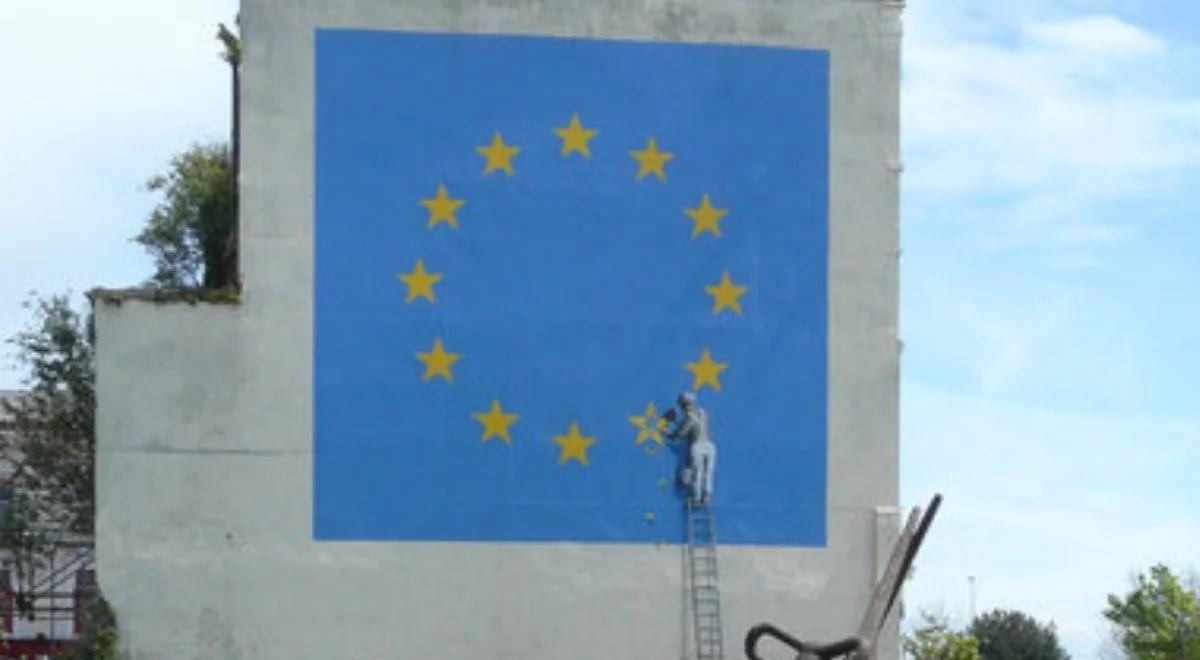 Brexitowy mural Banksy'ego zniknął. Nikt nie wie gdzie się podział