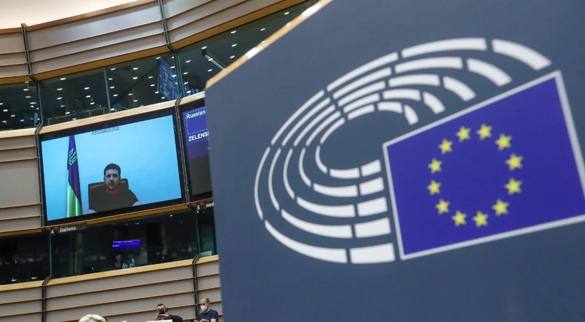 Prezydent Ukrainy na sesji PE. Szefowie unijnych instytucji zapewniają o wsparciu