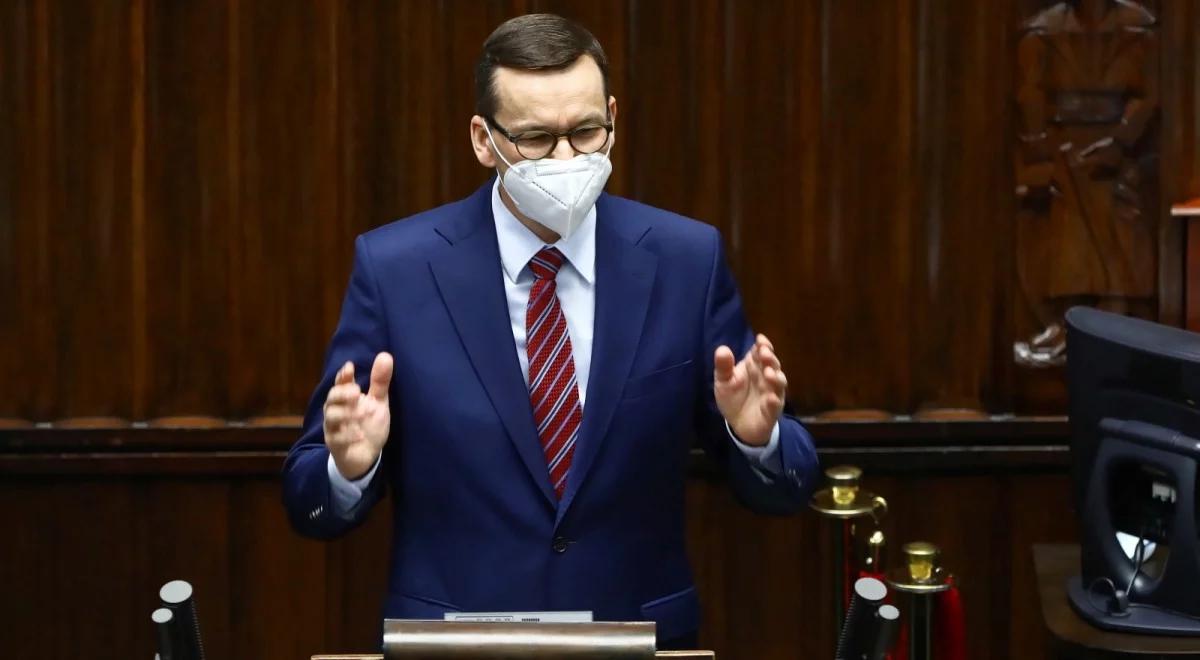 O mafiach paliwowych media mówiły już w 2012 roku. Premier: ostrzegali też przedsiębiorcy
