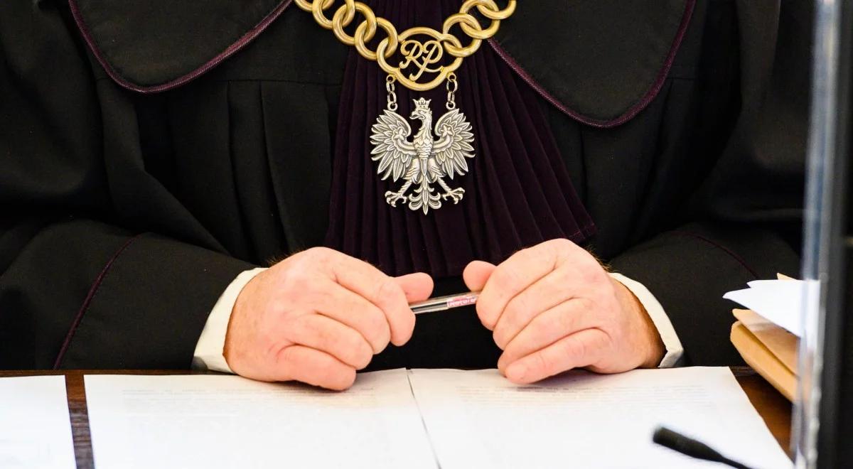 "Przeszedł głęboką przemianę". Tak sąd opiniował sprawę ułaskawienia, którą manipulował "Fakt"