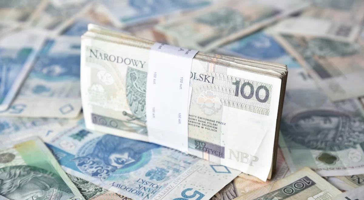 Banki zarabiają miliardy, a ty płacisz. Jest nowy pomysł, jak to zmienić