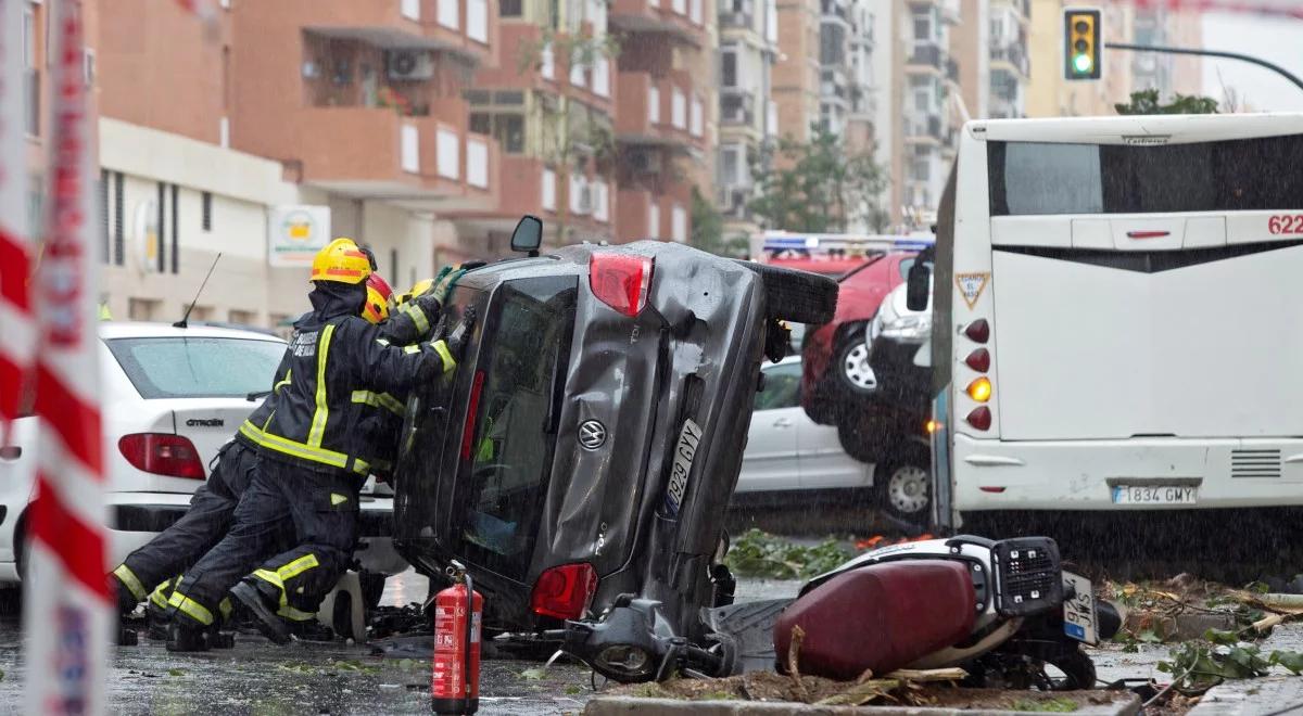 Hiszpania: groźny wypadek, kierowca autobusu doznał zawału w czasie jazdy