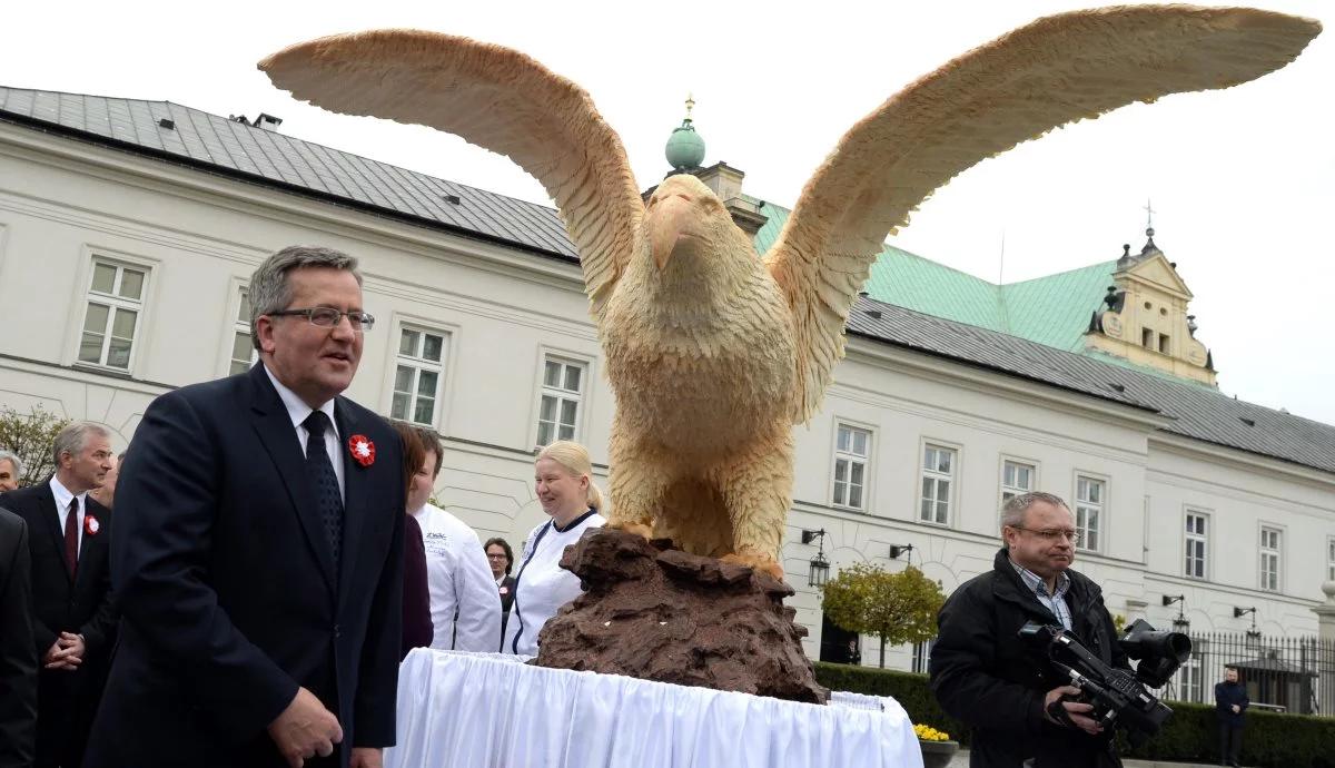 "Rząd PO-PSL patrzył na sprawy obronności z perspektywy czekoladowego orła". Kukiz punktuje opozycję