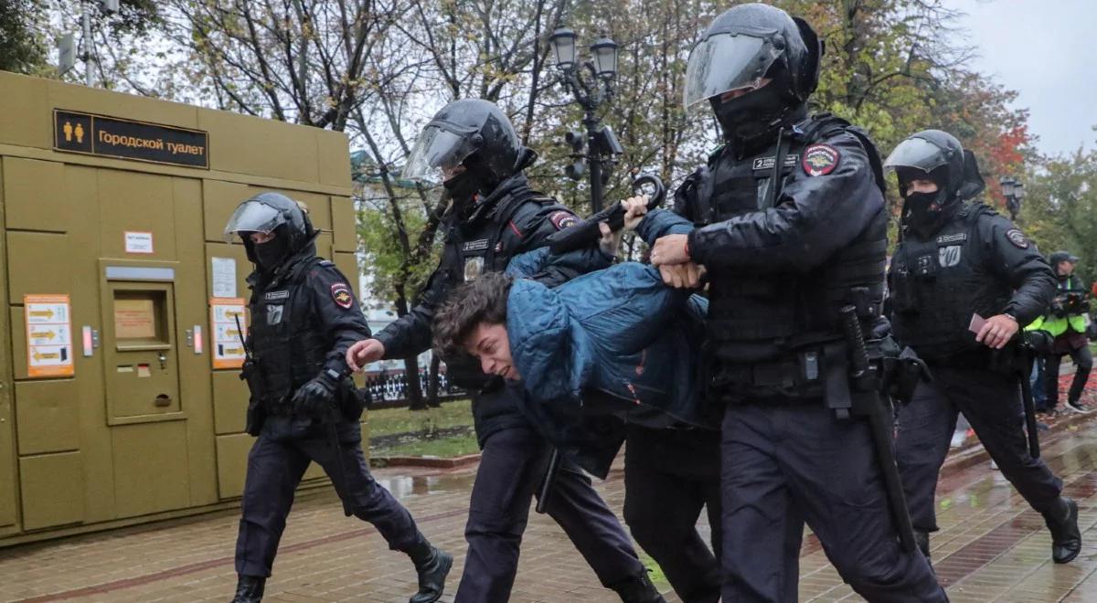 Kolejne protesty przeciw mobilizacji w Rosji. Zatrzymano ponad 1300 osób
