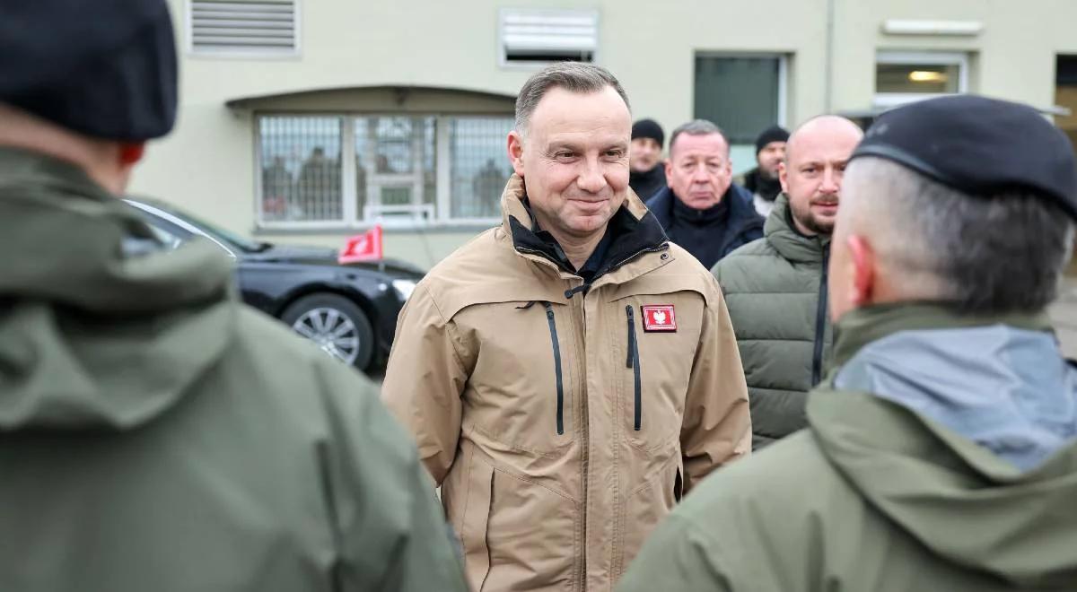 Abordaż i przejęcie statku przemytniczego. Prezydent Duda obserwował ćwiczenia komandosów z Formozy