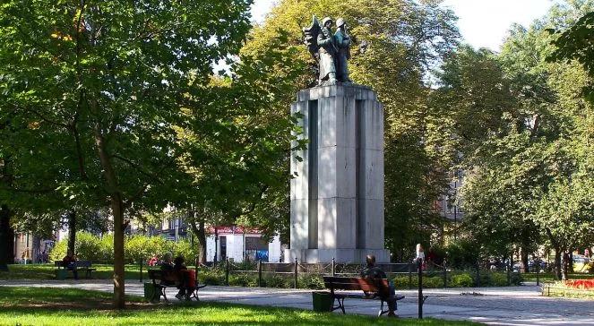 Katowice: pomnik armii radzieckiej zdemontowany