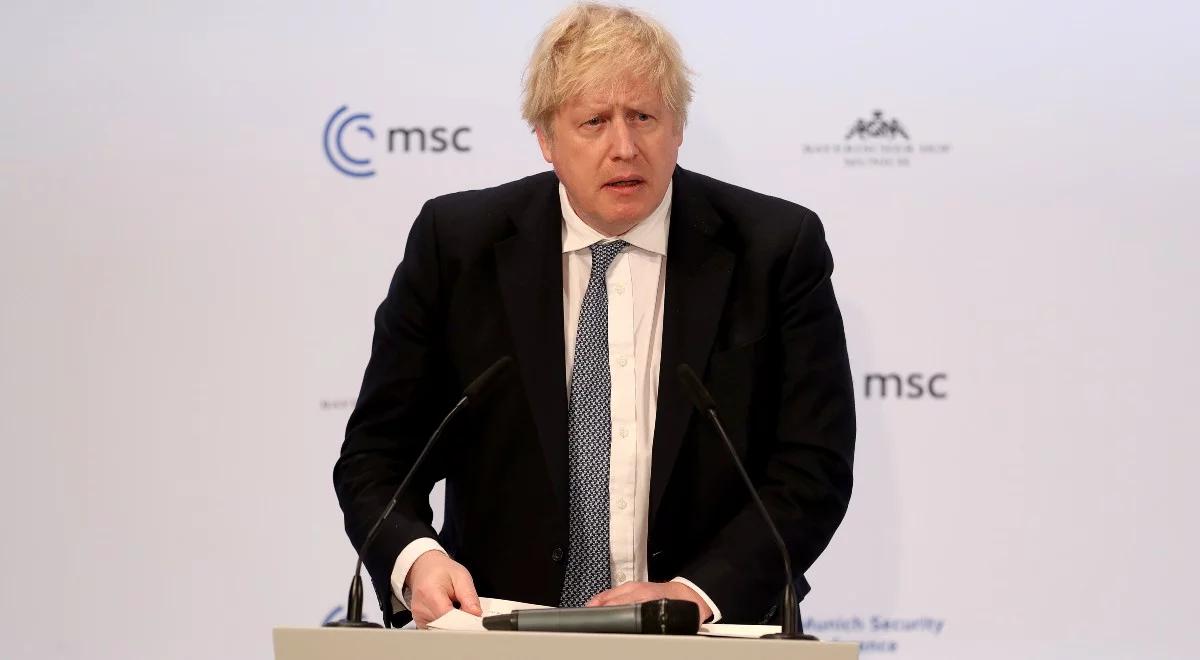 Kiedy pierwsza fala sankcji wobec rosyjskiej agresji? Boris Johnson podał termin