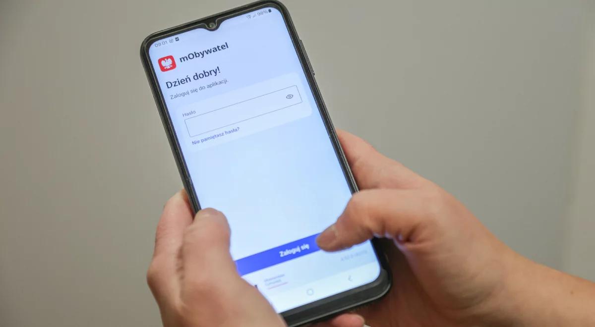 Zdjęcie do dowodu osobistego ze smartfona? Nowa funkcja w mObywatelu