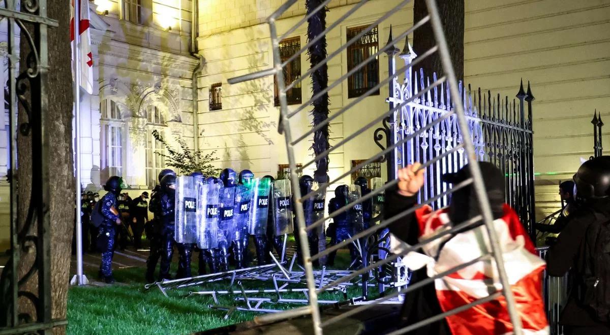 Wybory w Gruzji. "Próba obalenia rządu". Protesty w Tbilisi