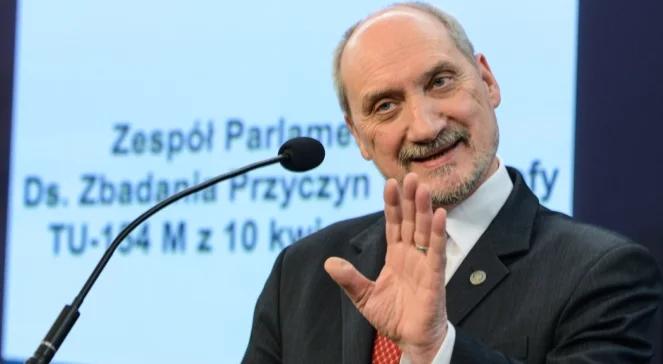 NPW o wraku Tu-154M. Macierewicz: niewiarygodne badania