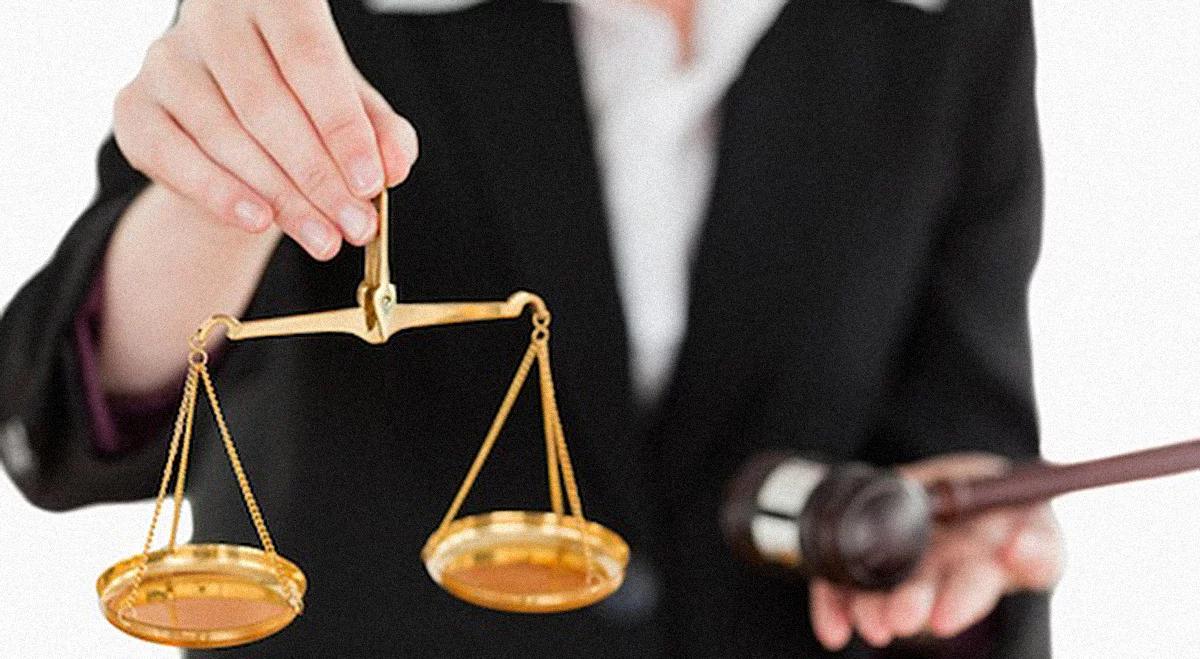 Adwokat – zawód zaufania publicznego?
