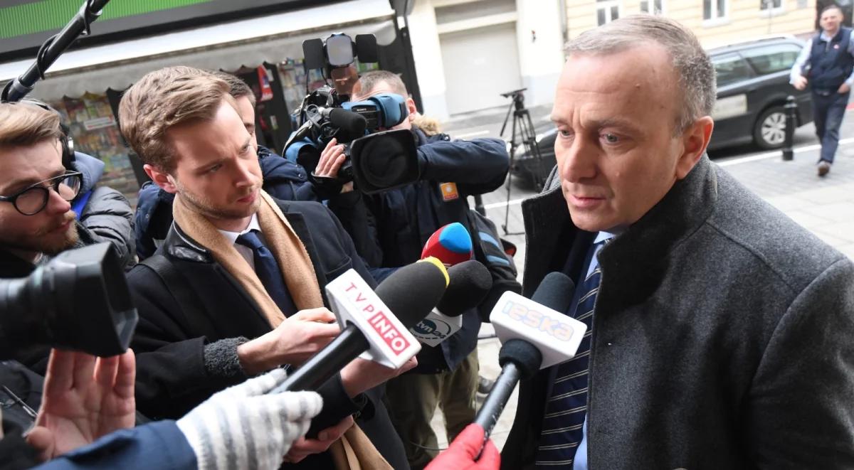 PO zapowiada wniosek o wotum nieufności wobec rządu. Komentarze polityków