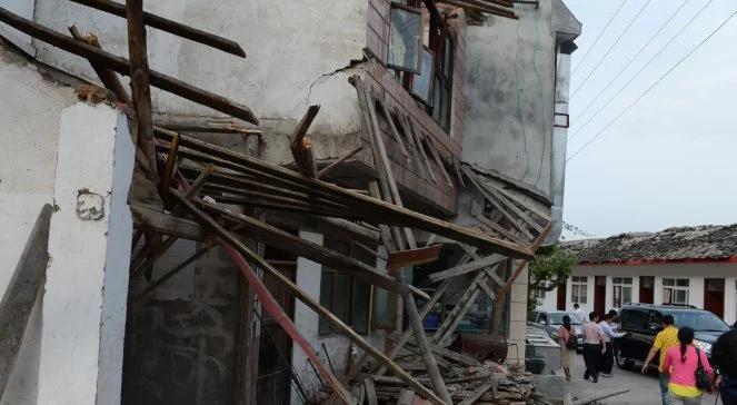 Chiny: 203 zabitych, tysiące rannych po wstrząsach