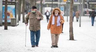 Ile emeryci zyskali na nowych ...