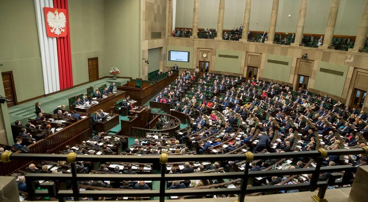 Sejm za składaniem deklaracji o dochodach przez najemców mieszkań komunalnych