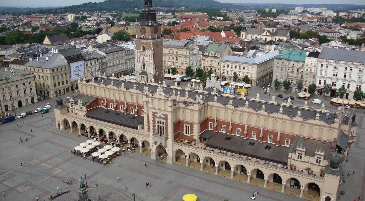 Sąd administracyjny: Zakaz palenia węglem w Krakowie zgody z prawem