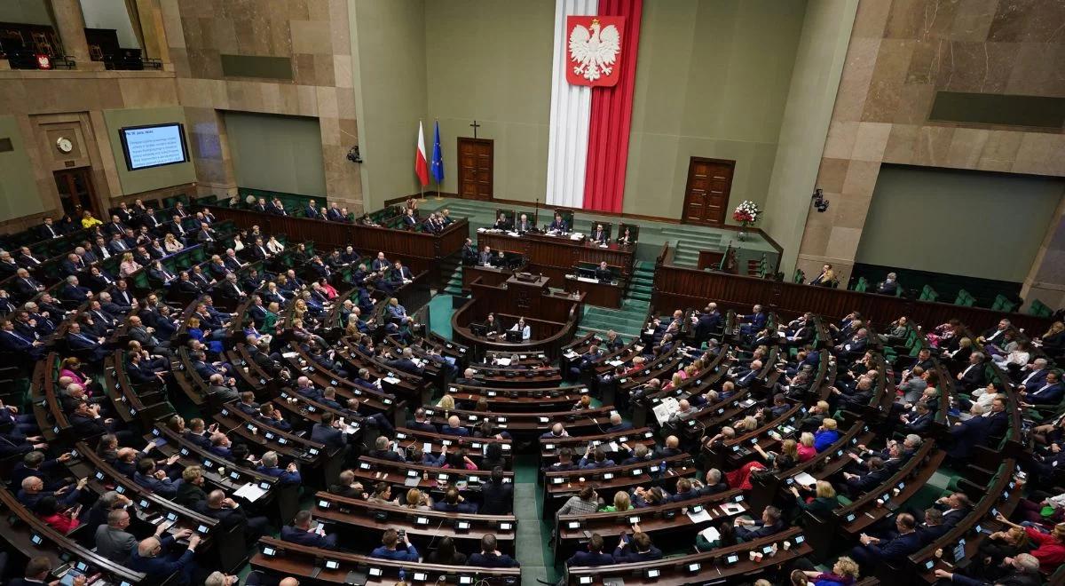Sejm: projekt ustawy okołobudżetowej na rok 2024 skierowany do trzeciego czytania