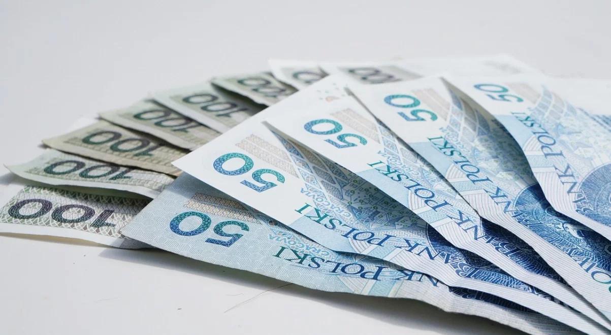 Jastrzębie sygnały z Fed mogą osłabić złotego i polskie obligacje