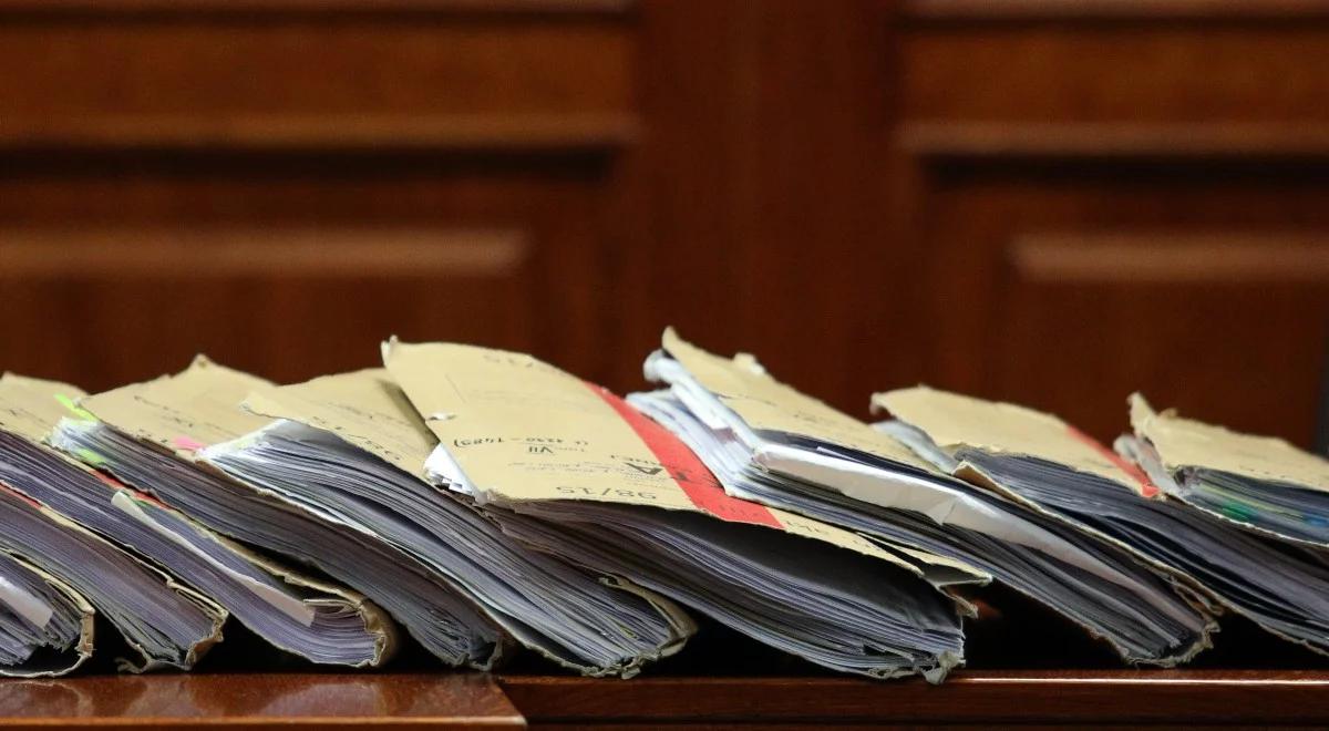 "Legalizowali wyłudzone pieniądze". Prokurator odebrał "mafii paliwowej" 12 milionów złotych
