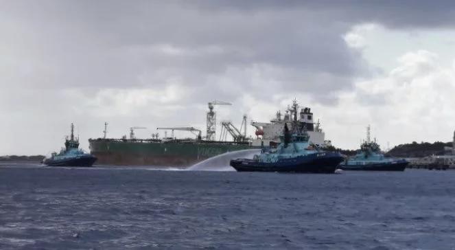 Pożar tankowca w Norwegii. Załoga pomagała strażakom w akcji