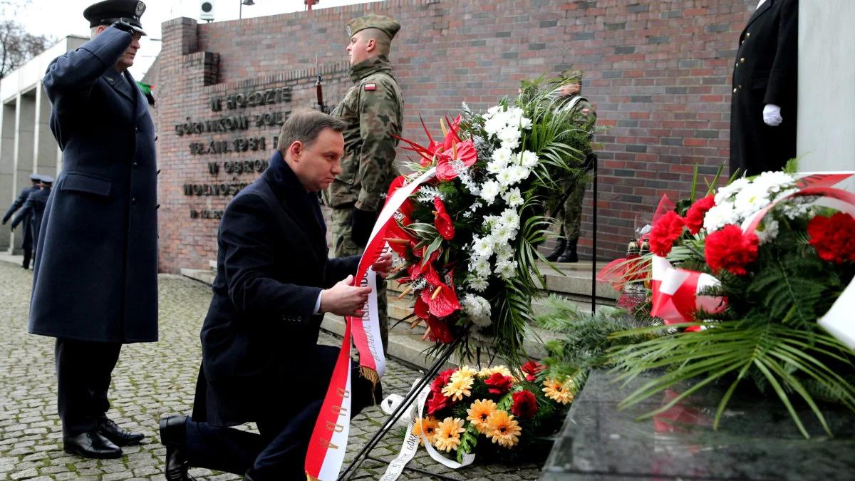 Prezydent złożył hołd poległym górnikom z kopalni Wujek
