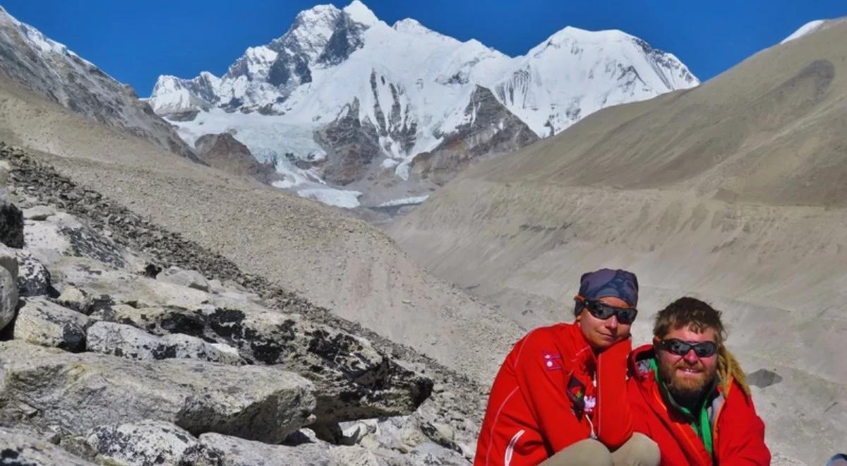 Wielki Szlak Himalajski. 120 dni pieszej wędrówki przez Nepal: Ci, którzy czytali ostrzegają. Wciaga!  