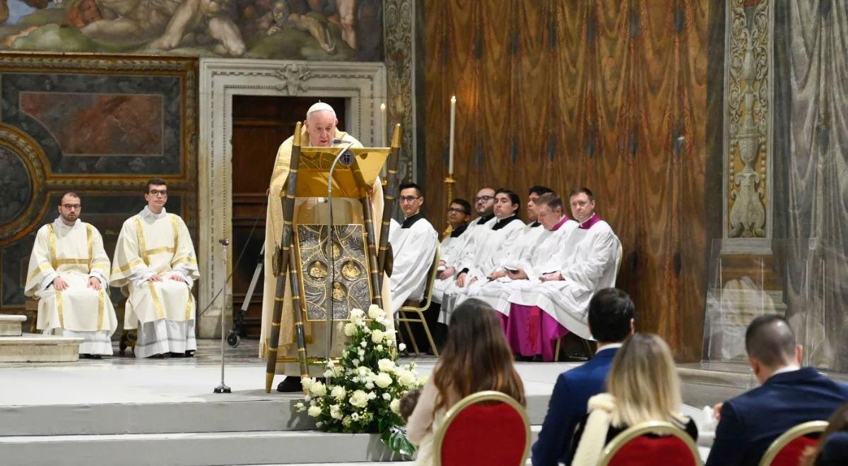 Papież ponownie apeluje o zakończenie wojny na Ukrainie. "Uderza w osoby najsłabsze"