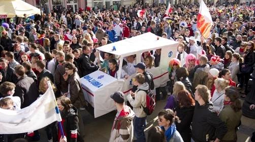 Juwenalia 2011 rozpoczęte: w piątek zagrają Indios Bravos i Vavamuffin
