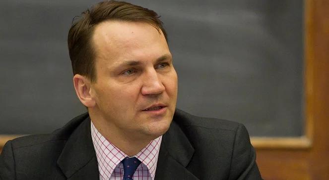 "Kiedyś Putin honorował Polskę". Sikorski o relacjach z Rosją