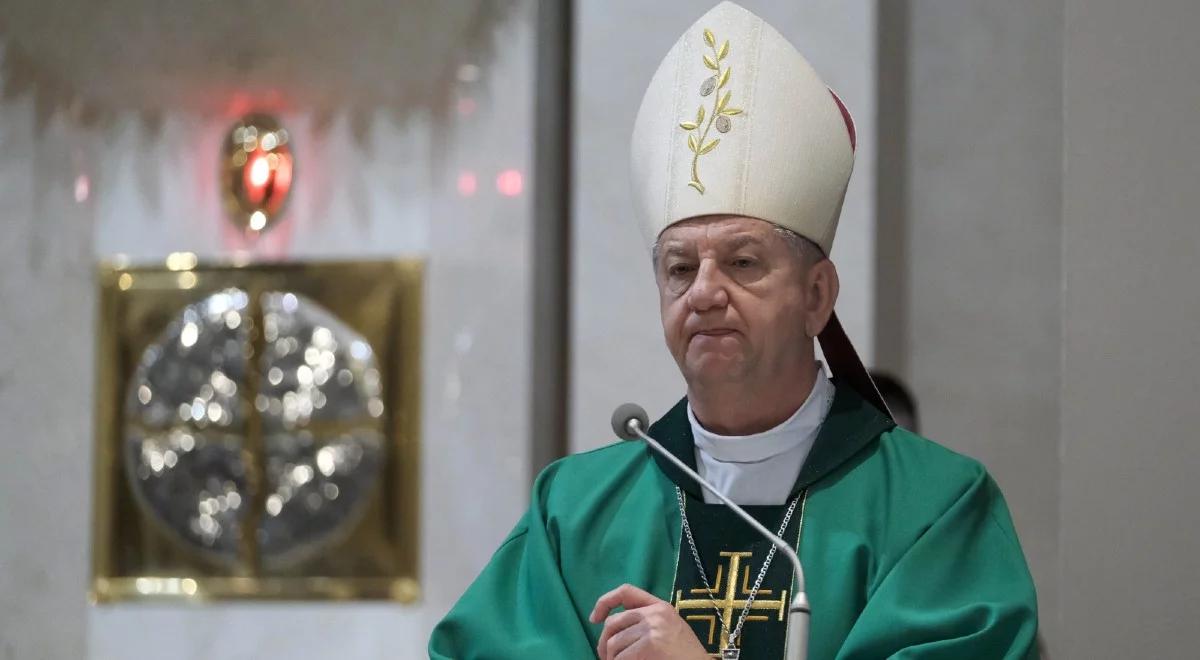Msza święta w 79. rocznicę powstania AK. Bp Guzdek: Wojsko Polskie jest dobrem całego narodu