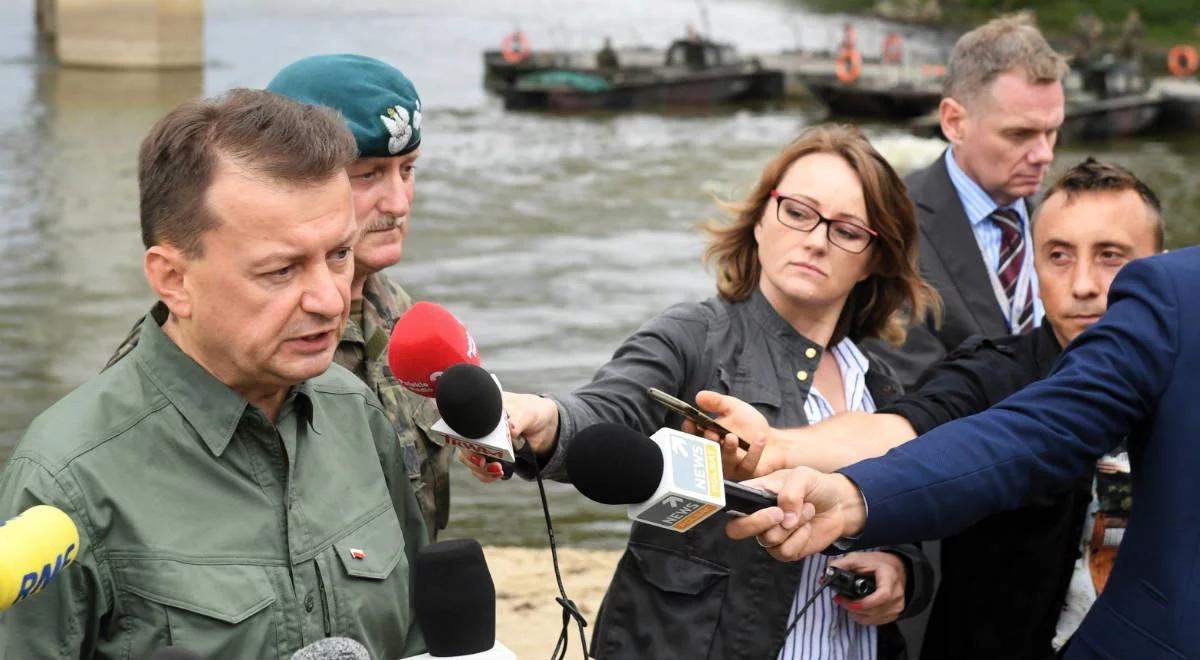 Szef MON: most pontonowy będzie gotowy we wtorek. Później kolejne prace 