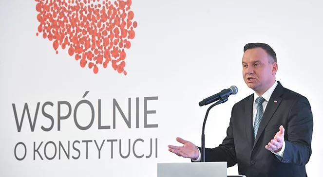 Prezydent o referendum konstytucyjnym. Komentarze
