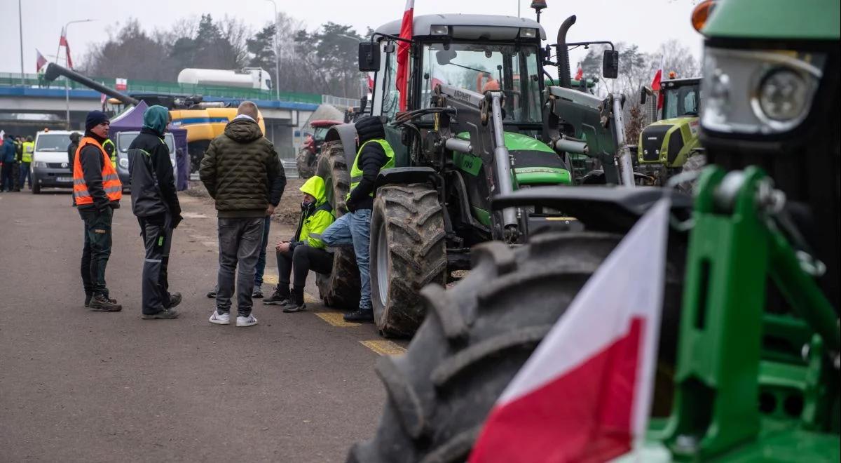 Protest rolników w Kujawsko-pomorskiem. Manifestanci przestali blokować wjazd na A1