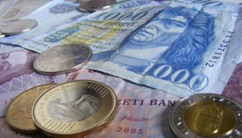 Forint zanurkował. Bank ogłosił gorsze prognozy