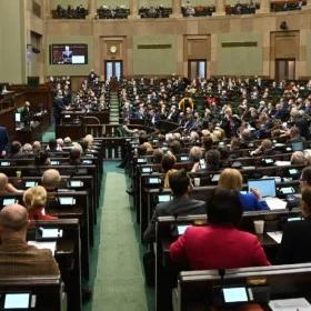 Wcześniejsze wybory parlamentarne? Prof. Marciniak: nie opłacają się partiom politycznym