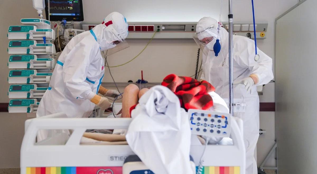 Ponad 8,5 tys. kolejnych zakażeń koronawirusem, 254 zgony. Nowe dane MZ