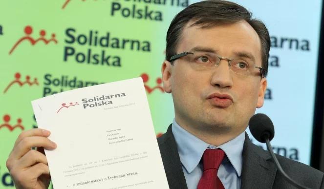 Platforma "ucieknie w tajność przed blamażem"?