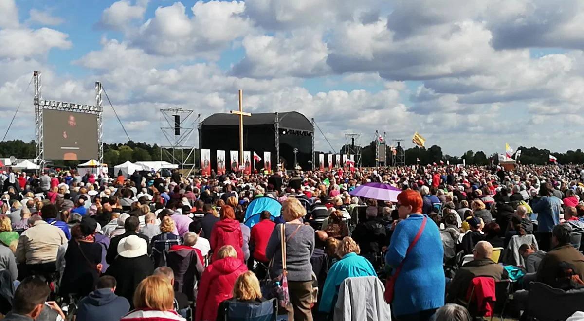 "Polska pod Krzyżem". Tysiące pielgrzymów przybyły do Włocławka