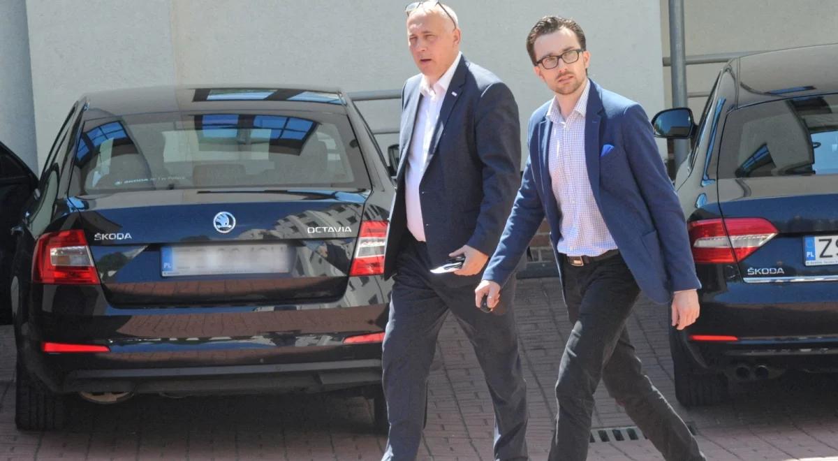 Afera melioracyjna. Prokuratura Krajowa przesłuchała Joachima Brudzińskiego