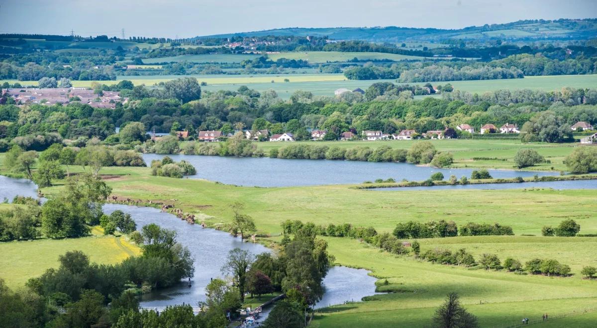 Polak chce pozwać za antypolską tabliczkę na łowisku w Oxfordshire