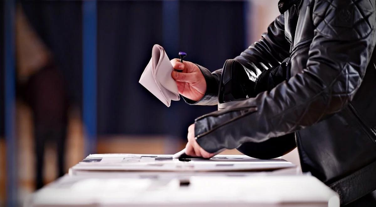 PO i Nowoczesna ogłosiły kandydata na prezydenta Nowego Sącza, a w Warszawie wystartuje kolejny polityk