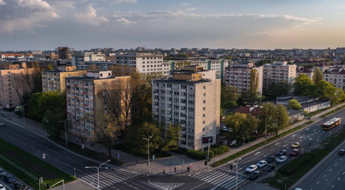 Przekształcenie użytkowania wieczystego we własność. Miasta mają opóźnienia w realizacji ustawy